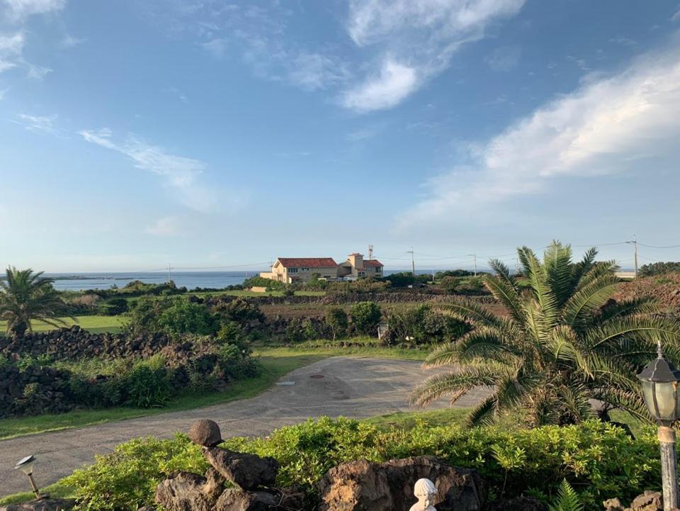 Hotel Amor Jeju Exteriör bild